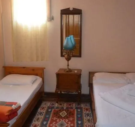 Bonjour Pensión Ayvalı