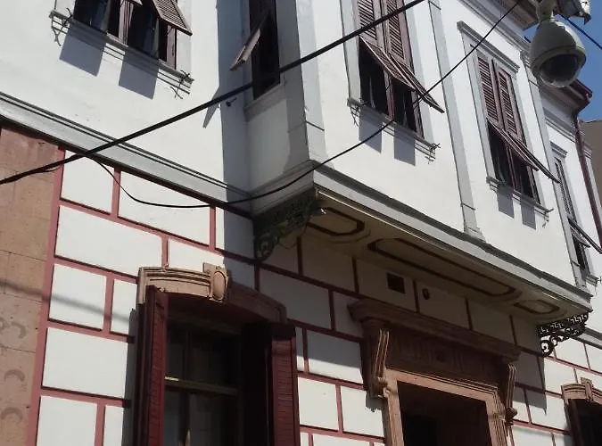 בית הארחה Bonjour 2*